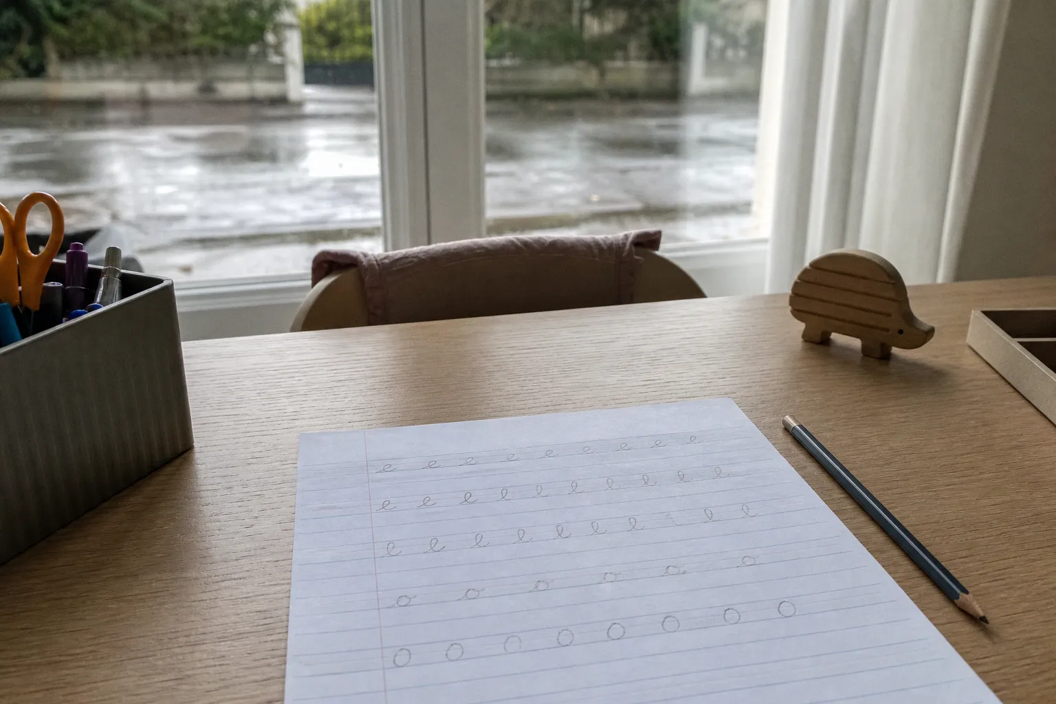 Graphothérapie : 4 exercices pour l'écriture de l'enfant