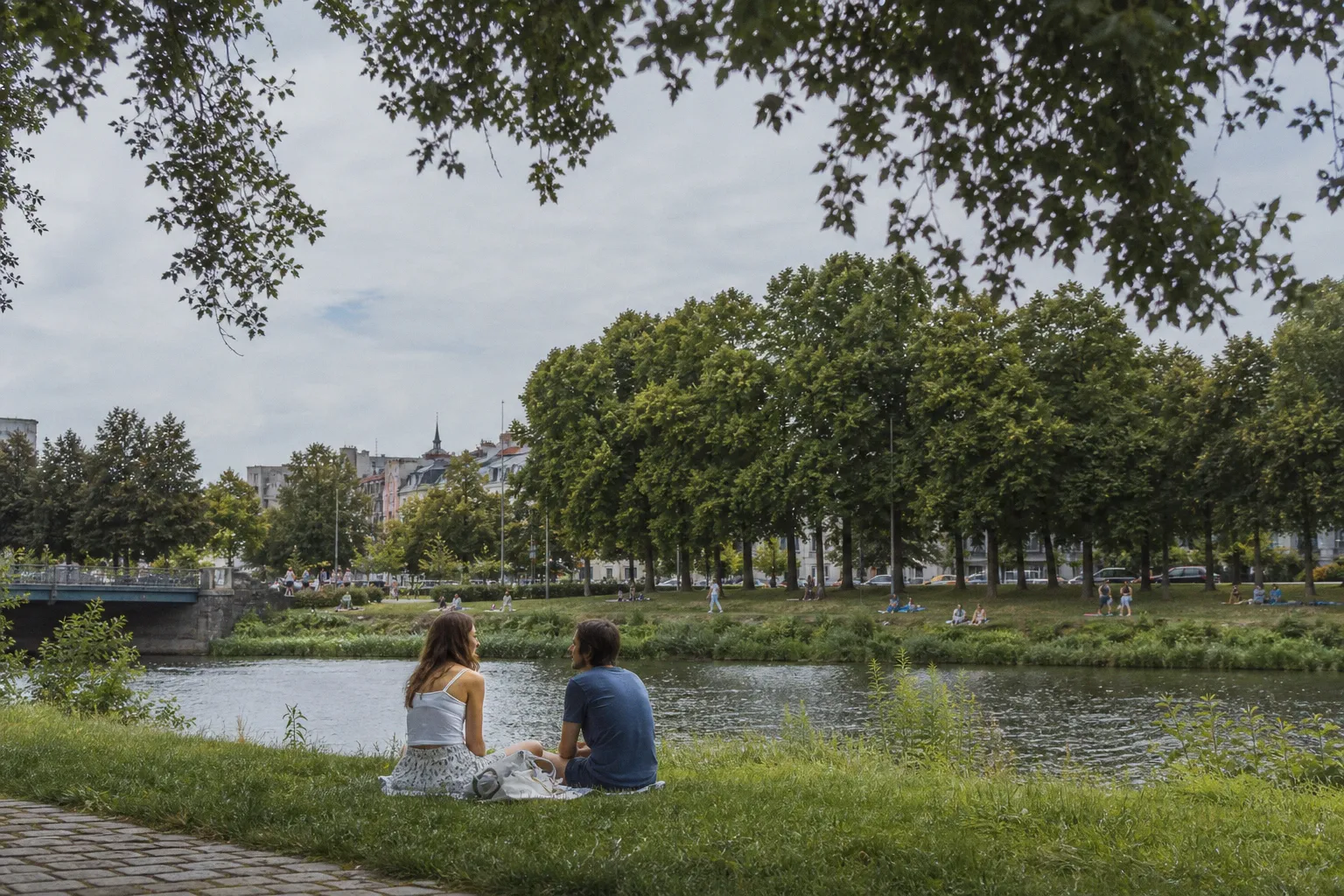 Santé mentale à Nantes : comment l'aménagement urbain peut réduire notre état d'alerte